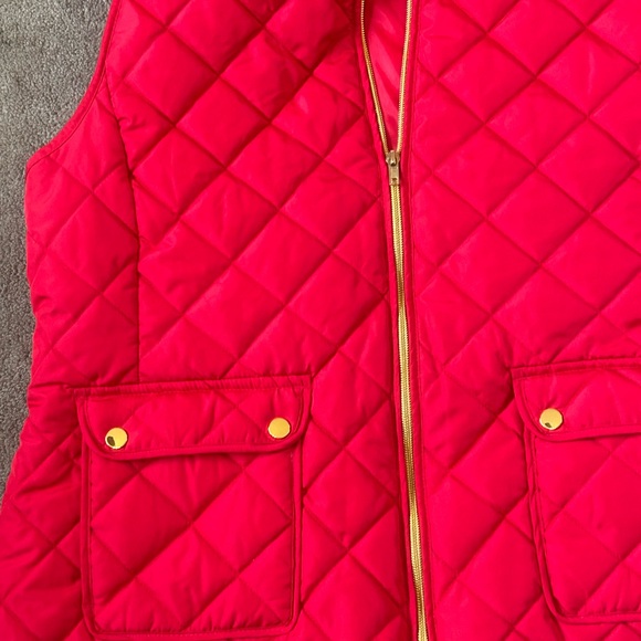 St. Johns Bay Red Gold Accent Puffer Vest Full Zip Front Pockets Woman’s Size 1X - Picture 3 of 10